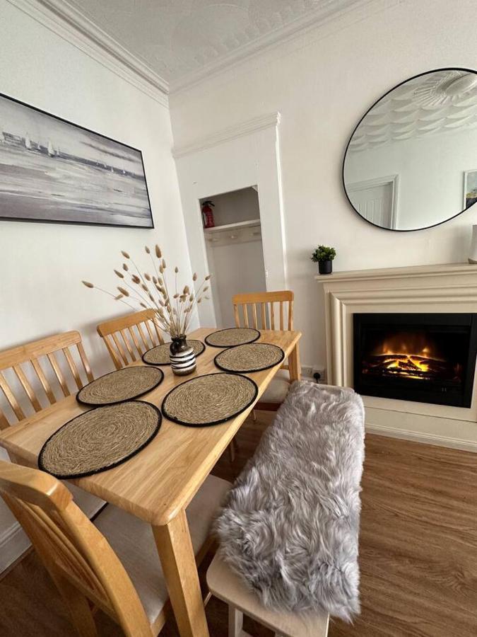 3 Bed Flat With Pool Table Apartamento Cambridge  Exterior foto
