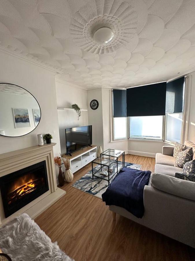 3 Bed Flat With Pool Table Apartamento Cambridge  Exterior foto