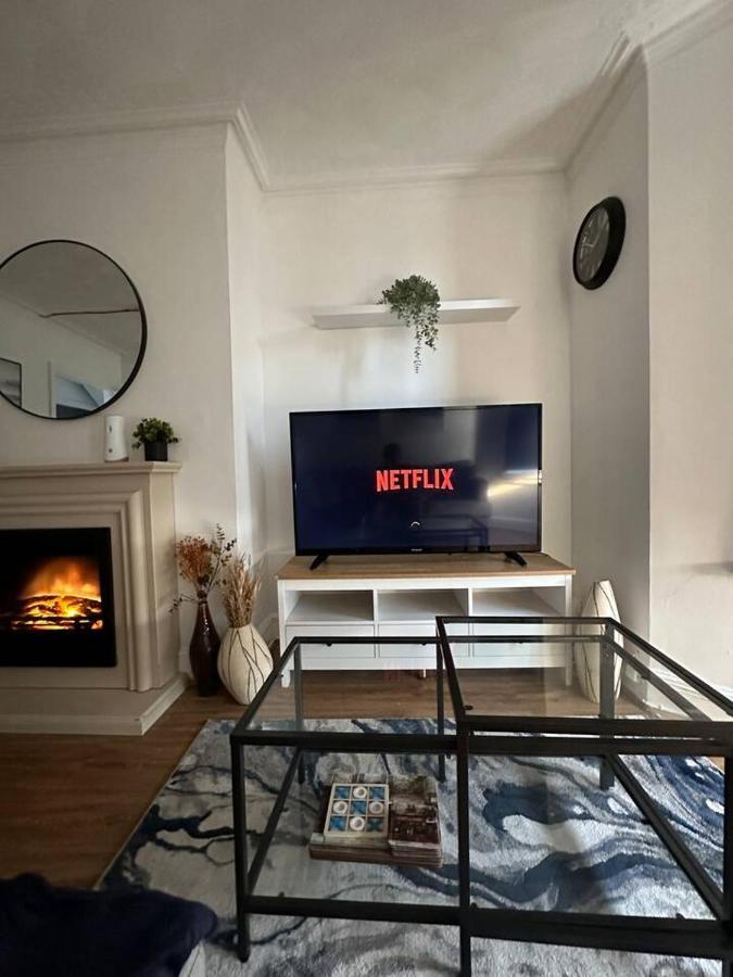 3 Bed Flat With Pool Table Apartamento Cambridge  Exterior foto